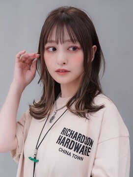 ギークス(GEEKS) 【GEEKS渋谷】ワンブリーチインナーカラー/ベージュ/冬ヘア/小顔