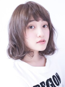 エイチバイシオミエイチ 神戸三宮(H by shiomi H) 斜めバング×コンパクトショート