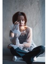 ルーメ(lume)&nbsp;切りっぱなしボブ