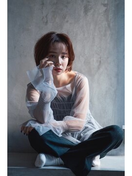 ルーメ(lume) 切りっぱなしボブ