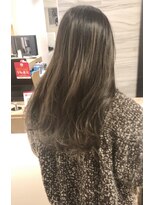 エイゾー(EIZO)&nbsp;ダークトーンのハイライトロング