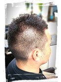 バーバーメンズソフモヒ刈上げショート30代　40代　50代