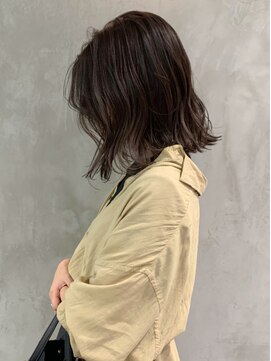 アイティー バイ アルバム 浦和店(IT by ALBUM) グレージュミディアム_セミウェットウェーブ_ba244791