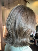 ヘアーエヌプラス (HAIR N+) グレーベージュ・ハネ巻き＆ミックス巻きくびれ