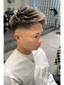 スキル 渋谷(SKILL) フェードカット/バリアート/刈り上げ/メンズショート/短髪