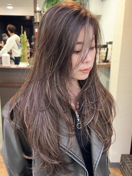 ノラ ウメダ(NORA UMEDA) ハイライトカラーレイヤーカットケアブリーチダブルカラー