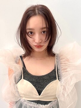 ニモ(NIMO.) くびれボブレイヤーボブウルフボブ地毛風カラーミニボブ