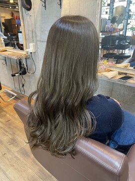 ロダット 横浜(LODAT by little) ブリーチ無しカラーオリーブベージュ【LODAT横浜】