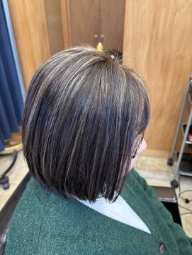 グランツ(GLANZ) ベージュ系白髪ぼかしハイライト