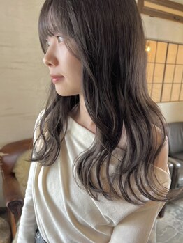 ジリー(gilly)の写真/【カット+カラー+トリートメント¥11,000～】トレンド最先端Styleを嬉しいPriceで♪韓国風カラーがおすすめ