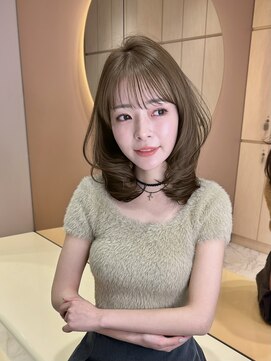 グロー 大宮(GLROW) ▲レイヤーカット顔まわり前髪矯正オリーブベージュharuhi