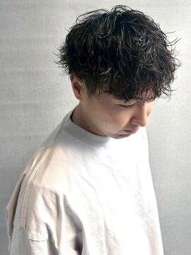 ノッポサン(Noppo3) ツイスパ メンズパーマ 刈り上げ マッシュ 黒髪ショート