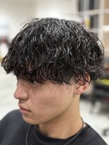 レボ(Revo)&nbsp;黒髪に。波巻きスパイラルパーマ