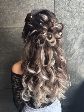 ヘアセット ナゴヤ ラビット(hair set NAGOYA RABBIT) ハーフだんご