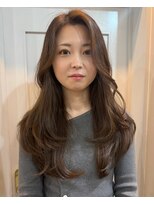 アトレ(attrait)&nbsp;＊ロングレイヤー／グレージュ／ブリーチなし／天王寺／上田一眞