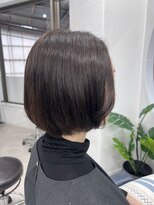 クラン 六甲道(Chlan) 品よく収まる艶感丸みショートボブ