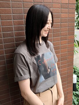 ヒントステーション(HINTSTATION) 〈浅草美容室〉顔まわりレイヤー/ミディアムロブ