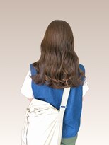 ハロウ&nbsp;透けるベージュカラー×ロングスタイル