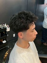 キングスマントーキョー カットクラブ 中野(KINGSMAN TOKYO CUTCLUB)&nbsp;ニュアンスパーマ/ツイストスパイラル/フェード[中野/MEN'S]