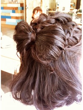 スタジオ 渋谷 原宿(Stujio) リボンちゃん☆ハーフアップ