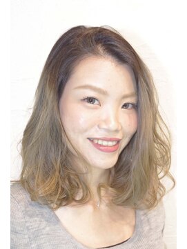 スフィーダ(SFIDA) ミディアムグラデーションカラー