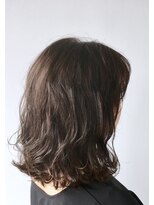 アディクト 綾瀬(ADDICT)&nbsp;【ADDICT 綾瀬 】ひし形シルエットエアリーグレージュ