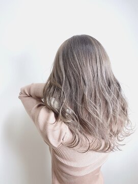 ヘアリゾートユア 新大久保店(hair resort YuA) ホワイトベージュ