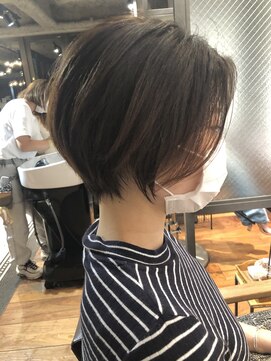 リバレッジ 白金(Leverage) 小顔甘辛ハンサムショート