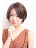ペールベージュセクションカラーグラデーションカラー外ハネボブ