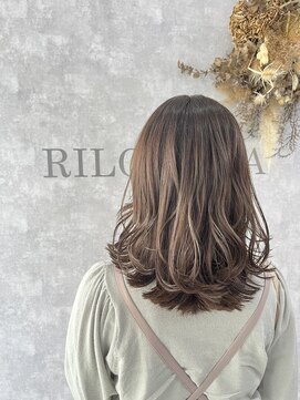 リロハナ(RILOHANA) 顔周りレイヤー