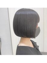 アイユー(ii+U)&nbsp;ミニボブ　丸みボブ　黒髪　小顔ショート　ボブ