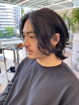 ビューズ オオサカ(VIEWS OSAKA) アップバング/ツーブロックマッシュ/コンマヘア[肥後橋駅]