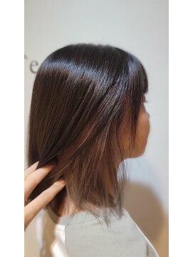 レヴィ(Levie) ラベンダーピンク インナーカラー 担当山下