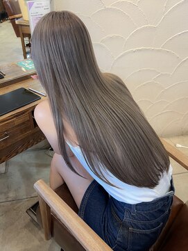 ビアンカ カマクラ(bianca) 《グレージュカラー》