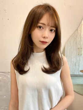 ルームバイシー 新宿(Loom. by Sea) 韓国風前髪/シルキーベージュ/グレージュカラー/斜めバング