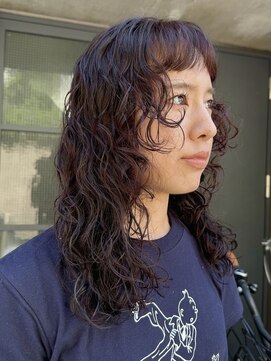 ナループロアオハナ(Nalu pu loa ohana) ウルフパーマ/オン眉/ピンクパープル/原宿/表参道/ウルフ