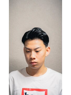 髪工房ケンズ 上新庄(髪工房ken's) スキンフェード