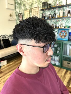 ナチュラル ヒーロー(Natural HERO) スペインカール