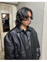 ロイジー(roijir)&nbsp;スパイラルパーマ×メンズウルフ