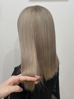 オーシー 四ツ井店(O'sea)の写真/『縮毛矯正？髪質改善チューニング？』髪質や好みに合わせてスタイリストが薬剤の強さや種類を選定します＊