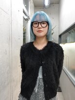 ビューズ(VIEWS)&nbsp;ホワイトカラー/ホワイトブルー/ホワイトブロンド(表参道駅)