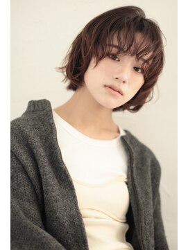 アンド(AND) くせ毛風ショート　　パーマ　レイヤーボブ　代官山　中目黒