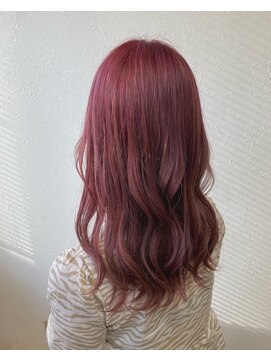 アヴェリー(avely) インナーカラー/デザインカラー/ハイライトカラー/ダブルカラー