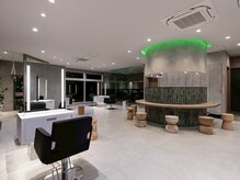 家族みんなでくつろげる、特別なサロン空間。