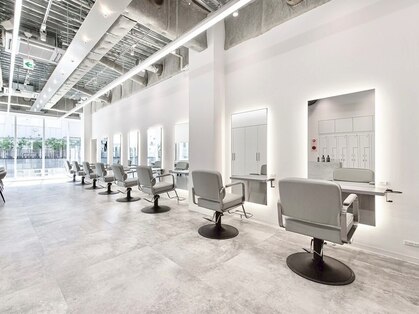 ダブルトーキョー シブヤ(W-TOKYO SHIBUYA)の写真