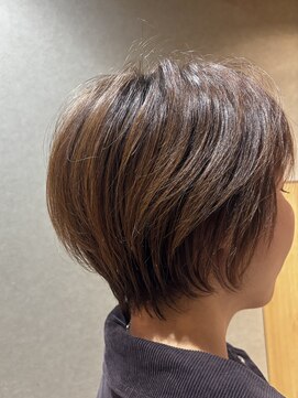カナモロカ(CANAMO ROCA) くびれショート/マッシュショート/マロンベージュ/髪質改善