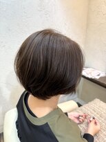 サイン(SIGN)&nbsp;ボリュームショート前髪あり大人小顔 30代40代50代 透明感カラー