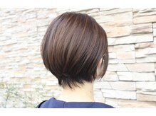 ヘアラウンジ コモレビ(hair lounge comorebi)
