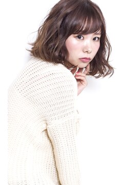 バジル(BASIL) BAS"IL☆『フェミウェーブ』×『グレージュ』×『ボブ』