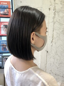 ペネロープ(Penelope) 前下がりボブ/インナーカラー 担当 夕島